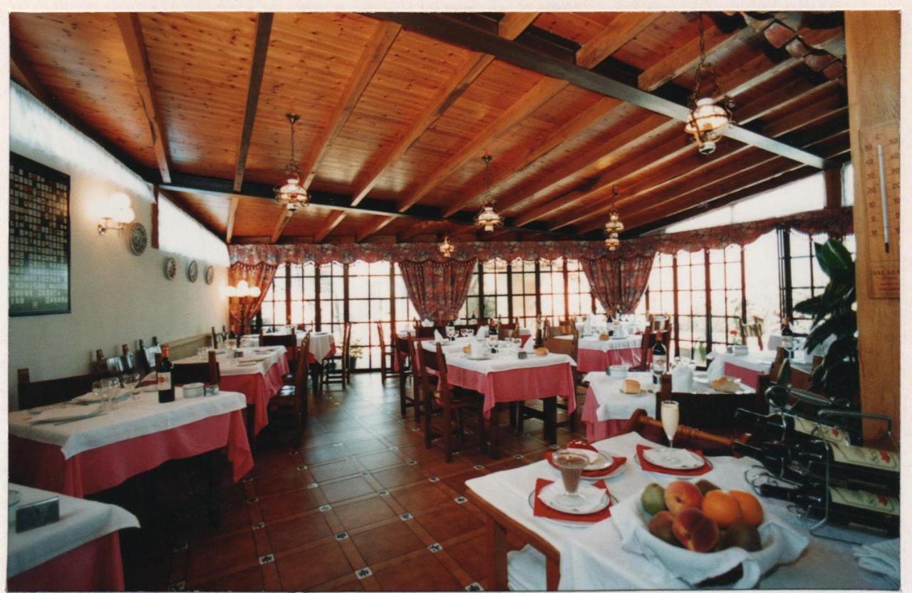 Hotel Posada Del Pas Ontaneda Kültér fotó